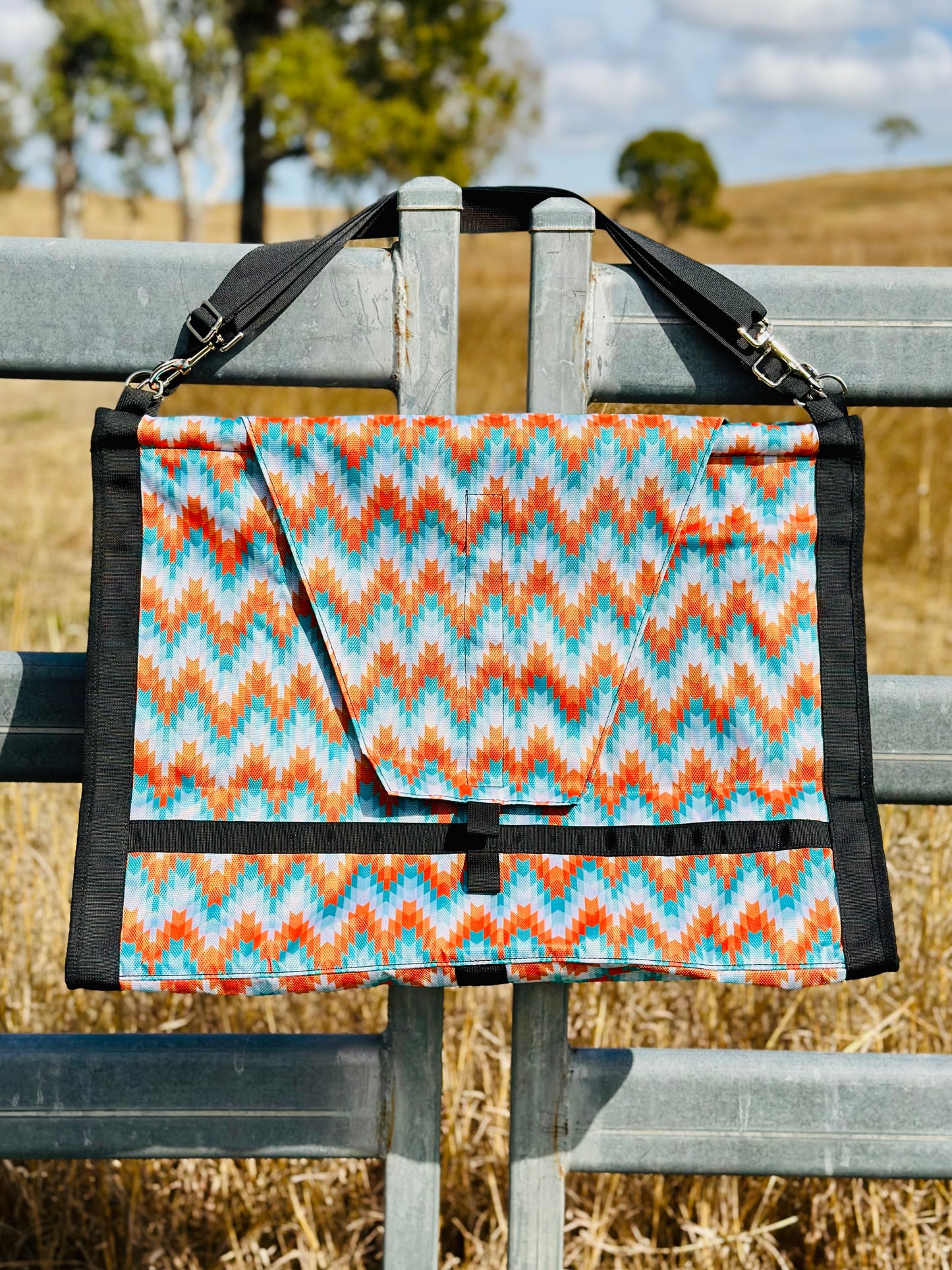 Introductory Price // Dustybutts Top Load Hay Bag - Tribal