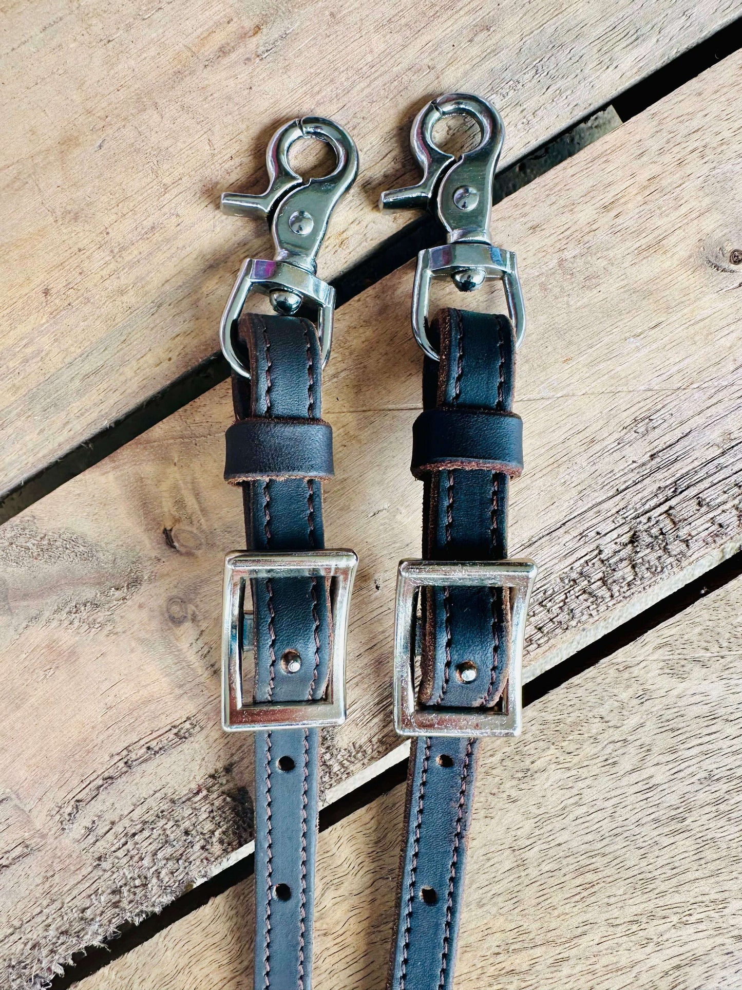 dustybutts-harness-leather-laced-barrel-racing-reins-metallic-silver-reins---dustybutts-australia-35929648