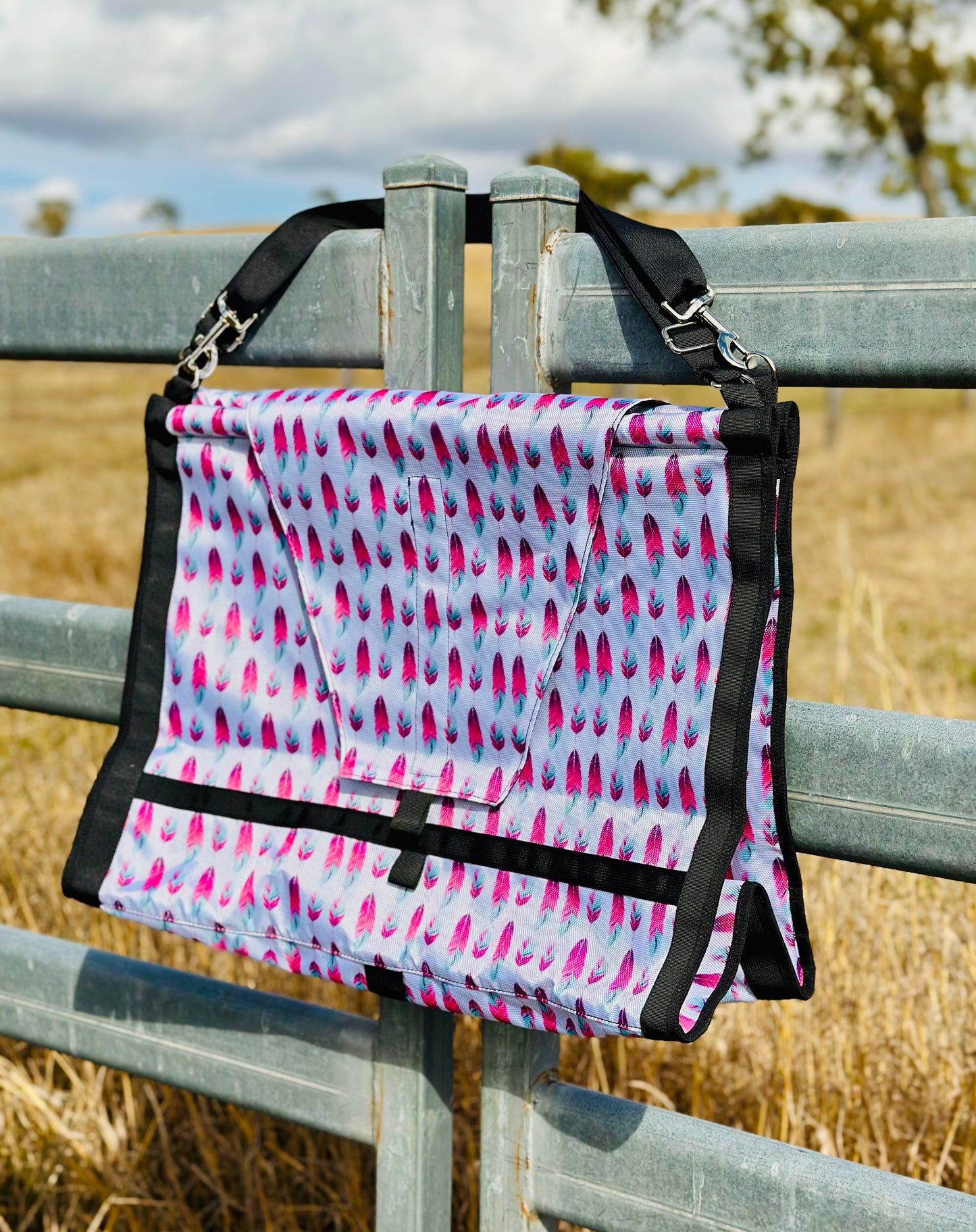 Introductory Price // Dustybutts Top Load Hay Bag- Boho Feathers