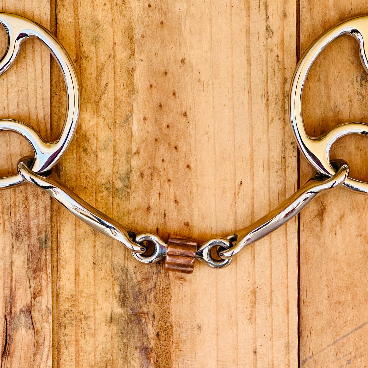 Dustybutts ‘Flint’ Locked Snaffle Bit