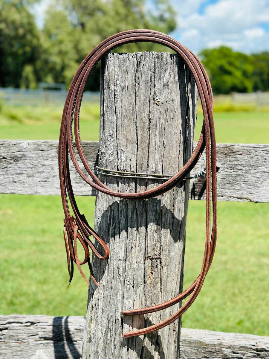 Showman® Oiled Harness Leather Square Centre Roping Reins