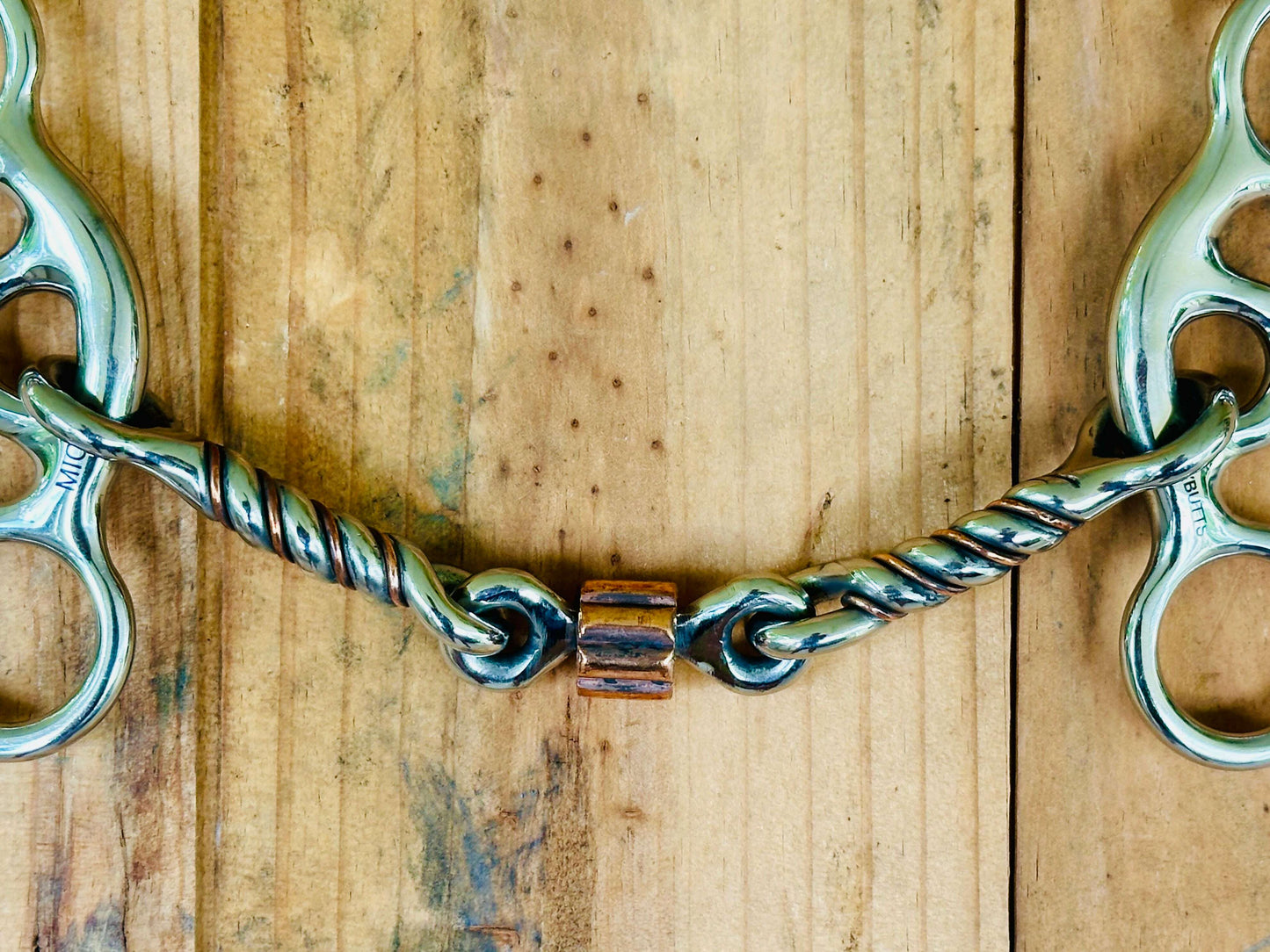 E37D8138-7160-4276-8DAE-0B8882EE99E2