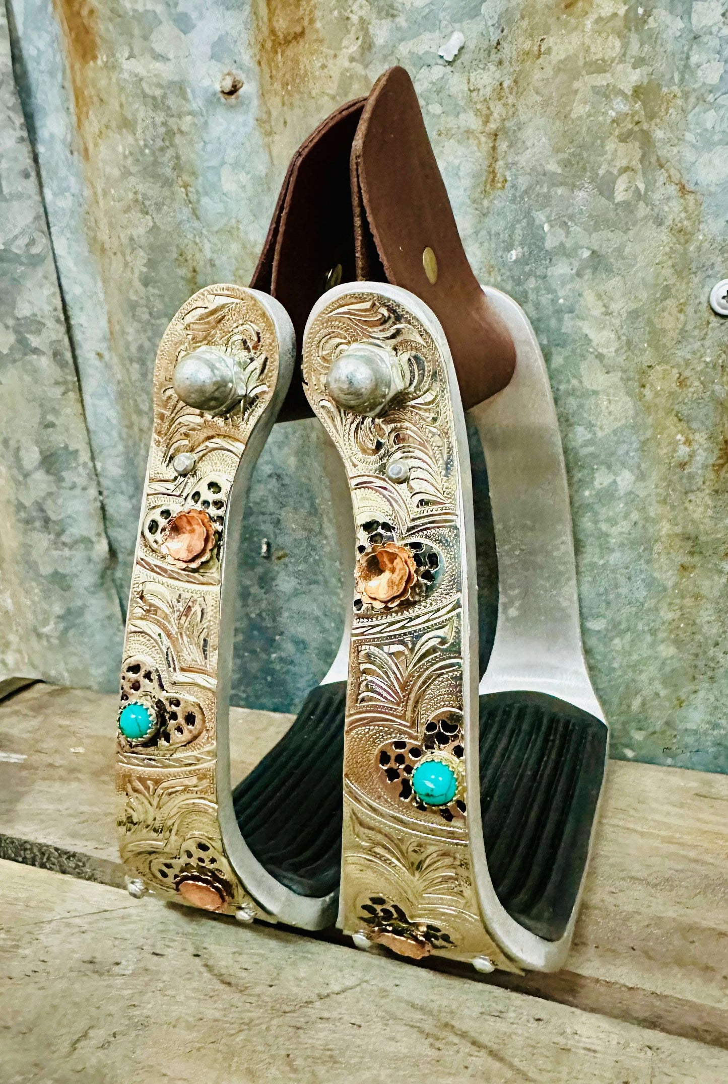 aluminium-stirrups-with-engraved-heart-detailing-and-copper-turquoise-accents-stirrups---dustybutts-australia-35929599