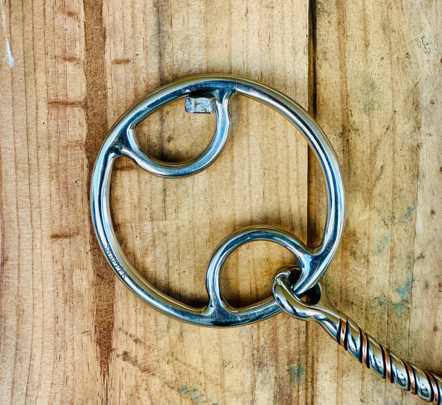 Dustybutts ‘Snapper’ Locked Snaffle Bit