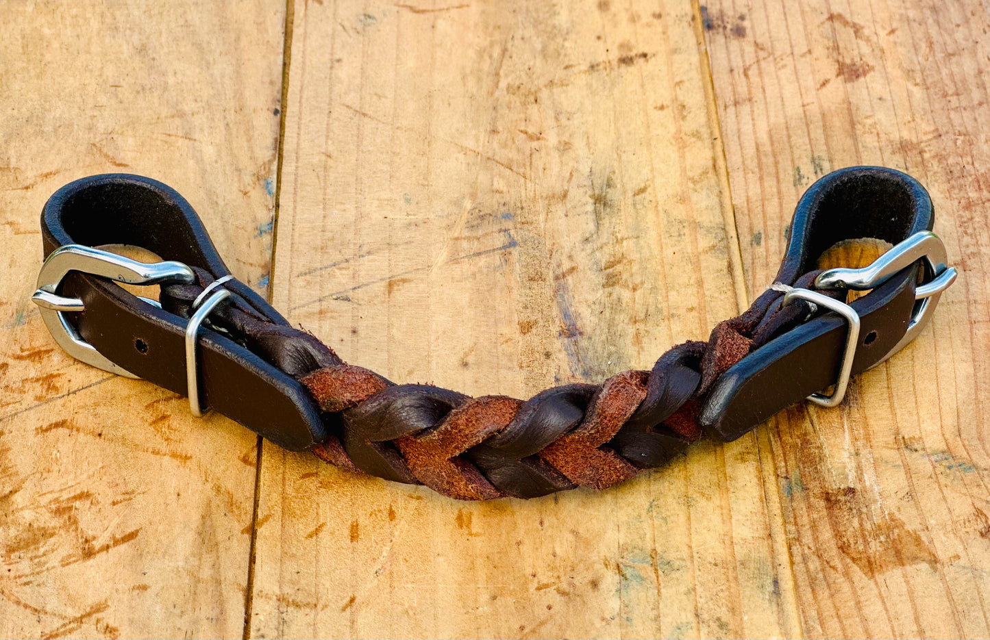 Dustybutts Bloodknot Leather Curb Strap