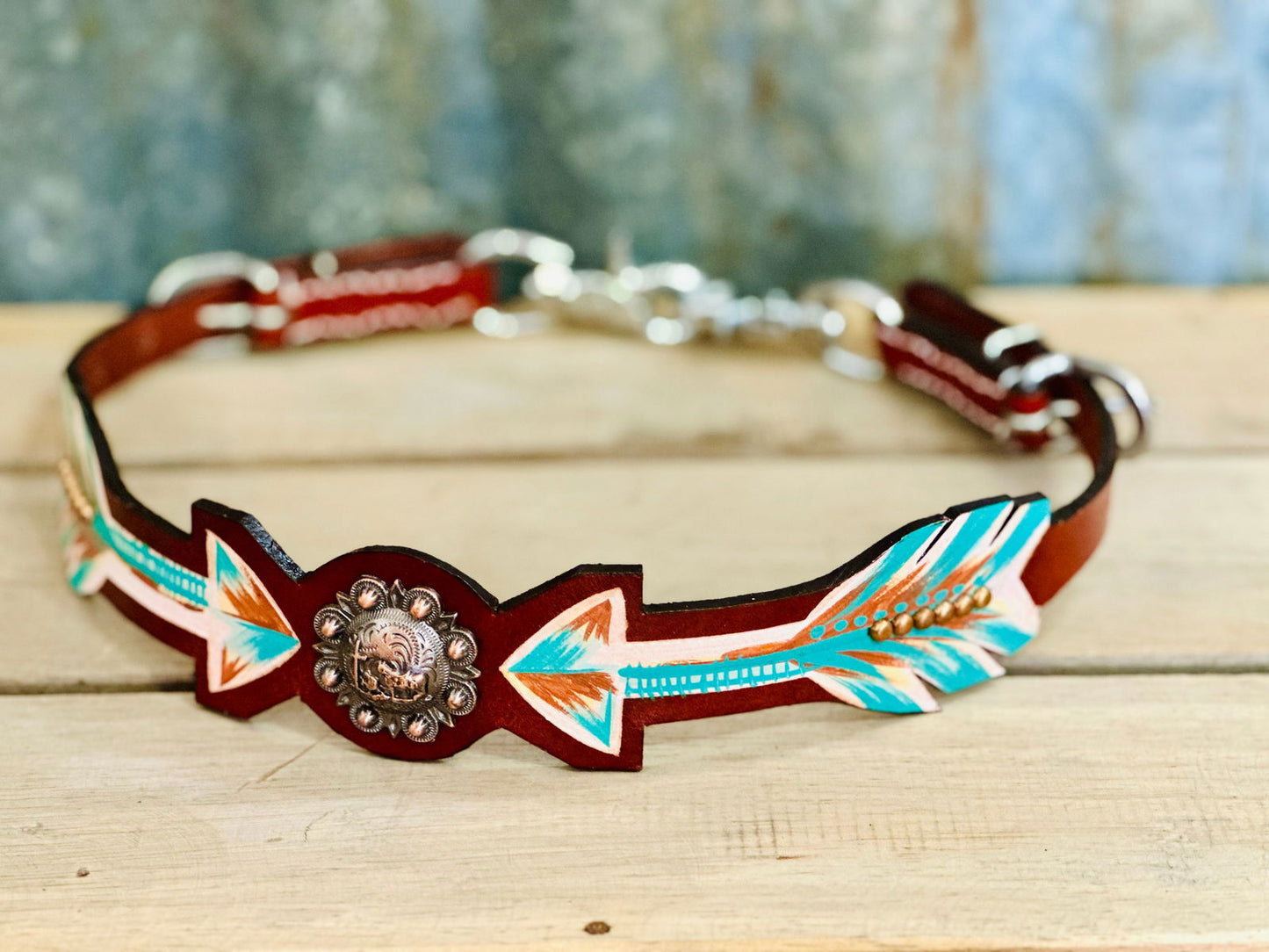 Medium Leather Wither Strap With Handpainted Arrows - Dustybutts Australia