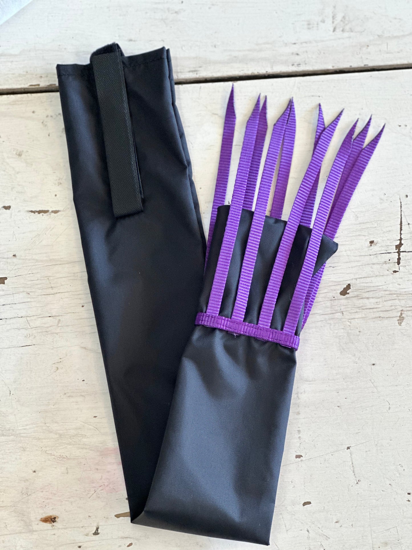Long Tail Bag With Whippers