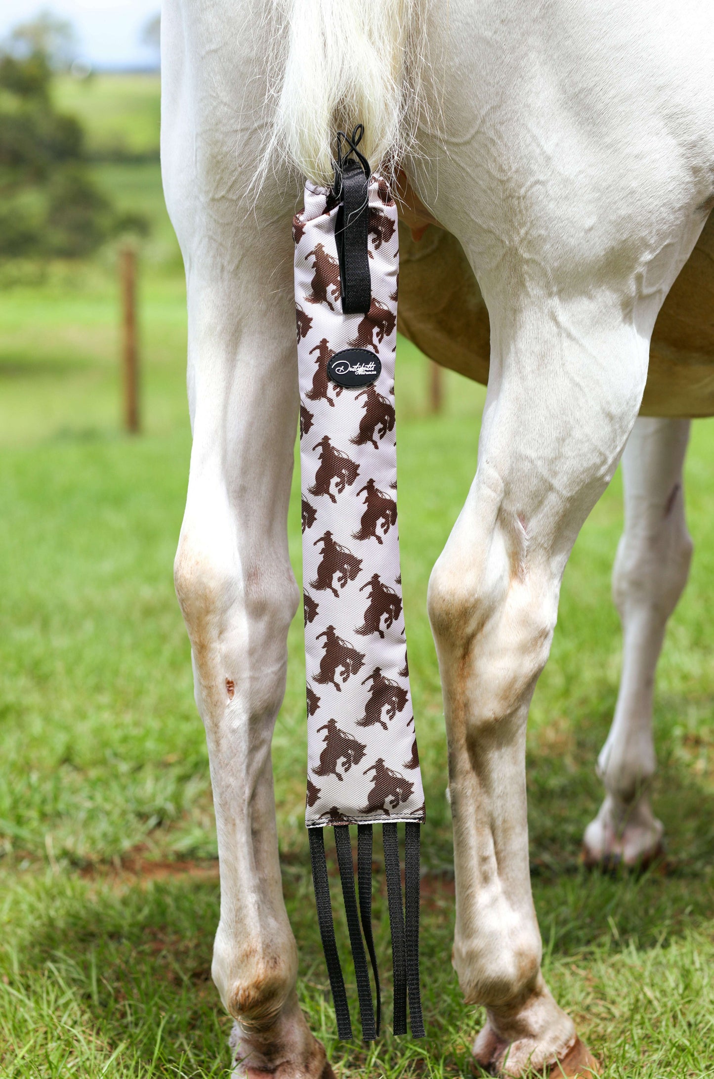 dustybutts-equilux-tail-bags---let-er-buck-tail-bags-fly-masks-dustybutts-australia--35159332