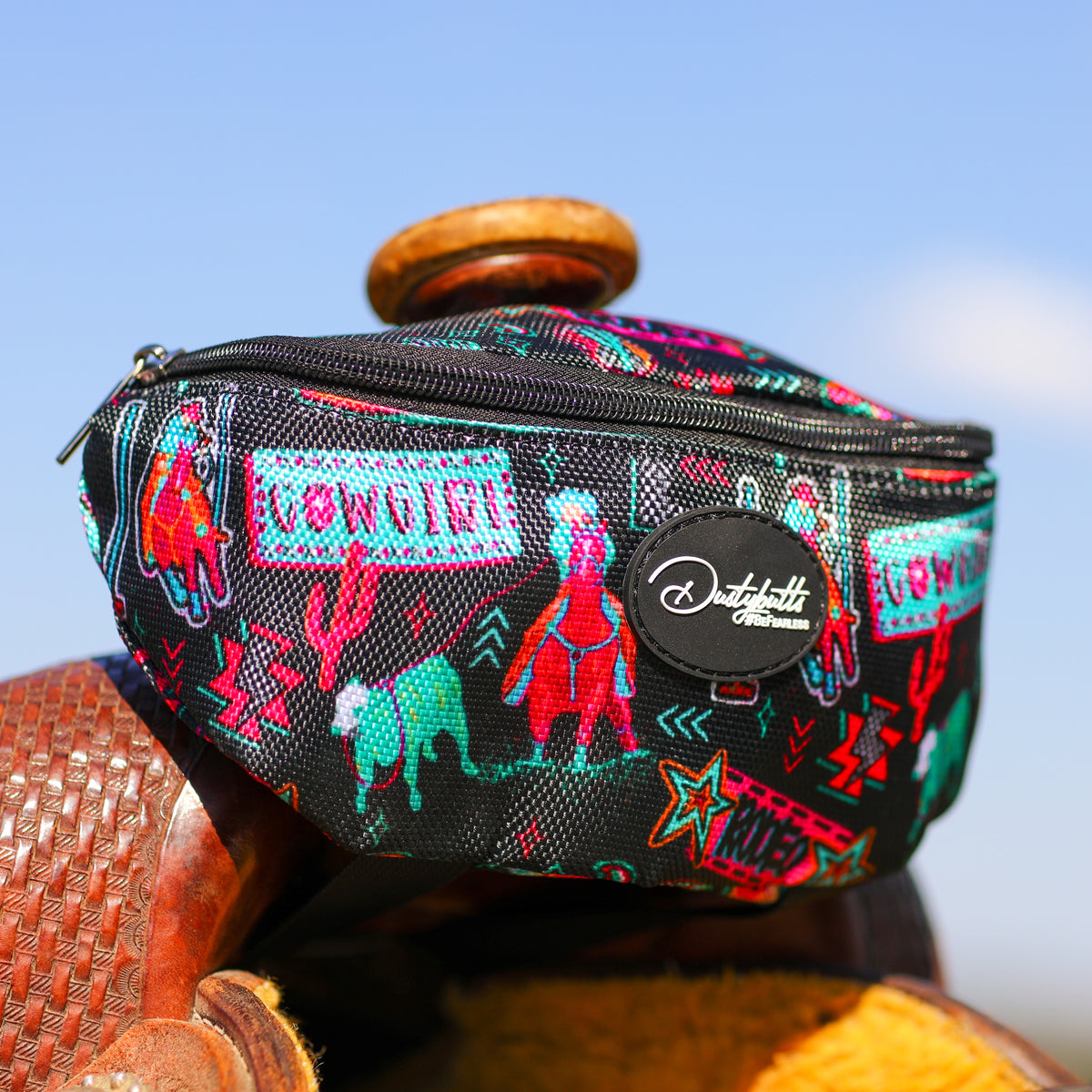 Dustybutts Cowgirl Carryall - Rodeo Rebel