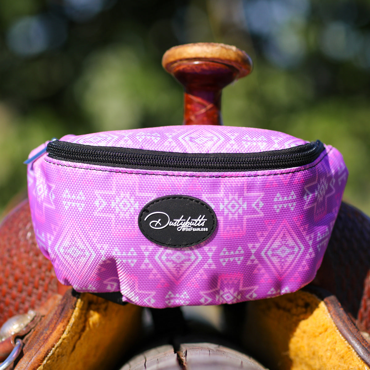 Dustybutts Cowgirl Carryall - Cheyenne