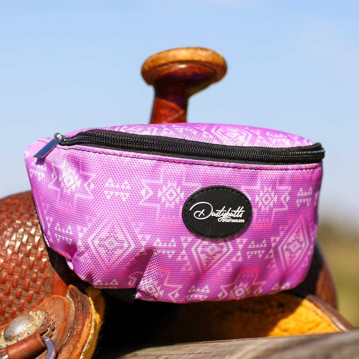 Dustybutts Cowgirl Carryall - Cheyenne