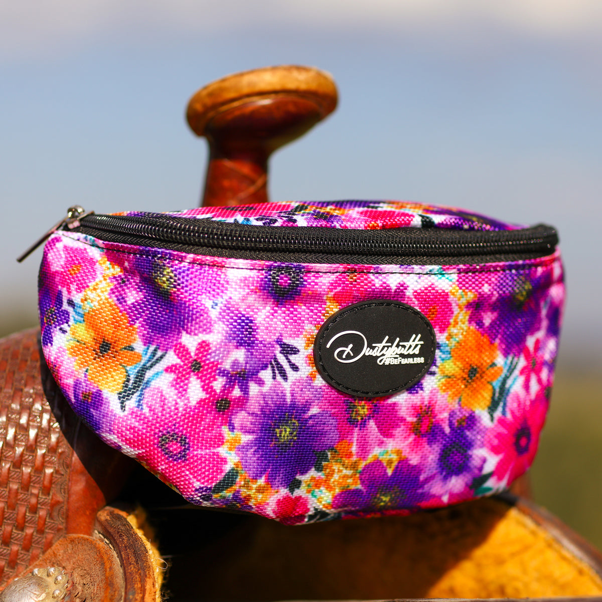 Dustybutts Cowgirl Carryall - Wildflower