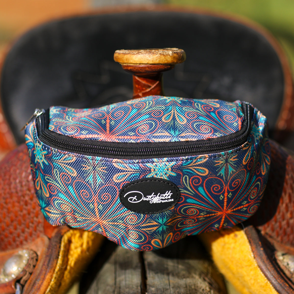 Dustybutts Cowgirl Carryall - Mandala