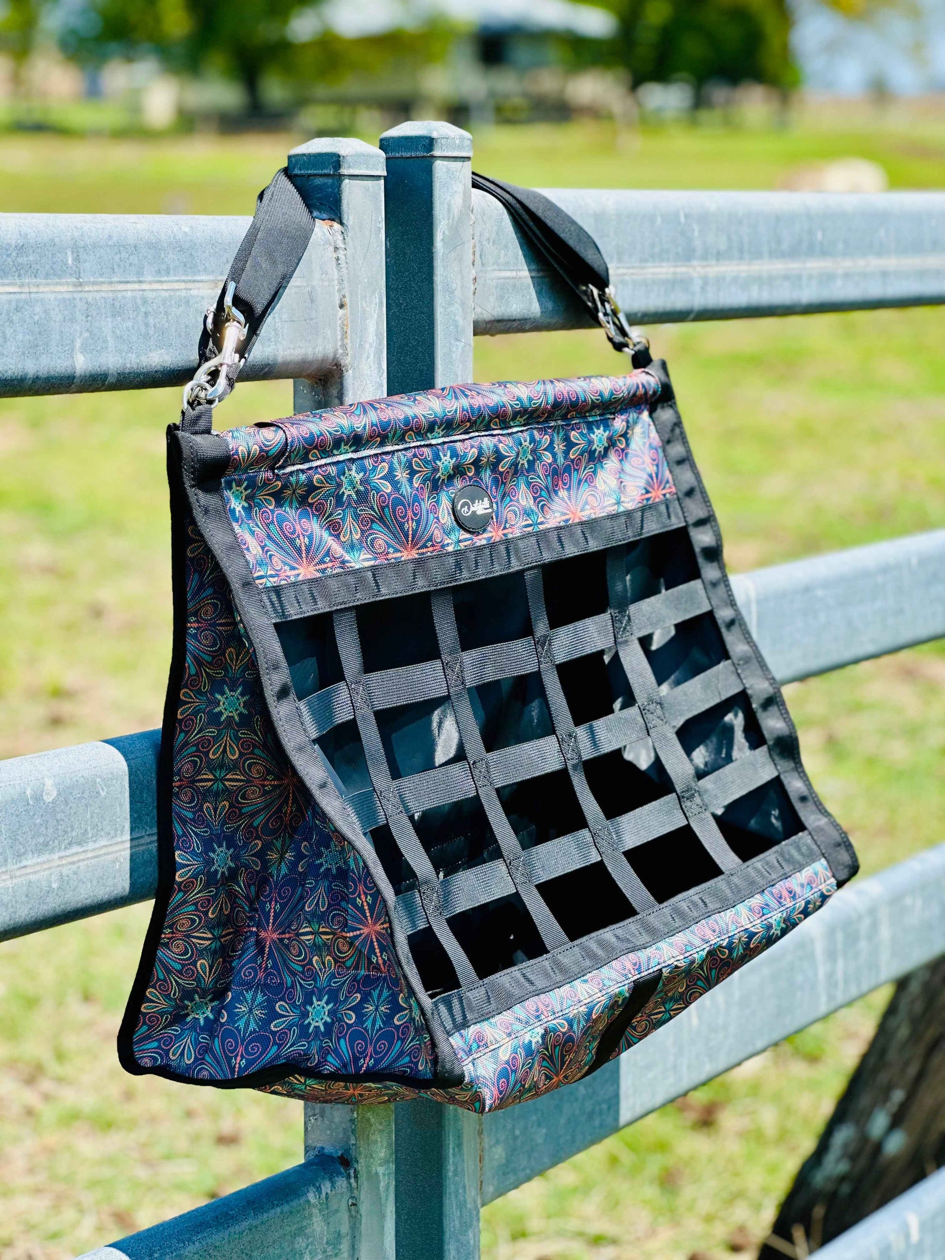 Dustybutts Top Load Hay Bag- Mandala