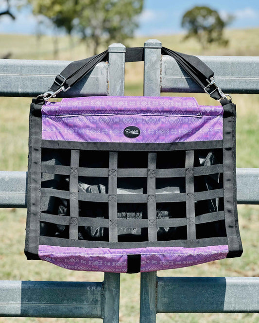 Dustybutts Top Load Hay Bag- Cheyenne