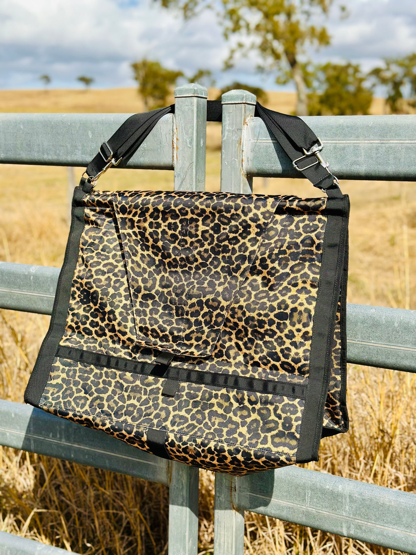Introductory Price // Dustybutts Top Load Hay Bag- Leopard