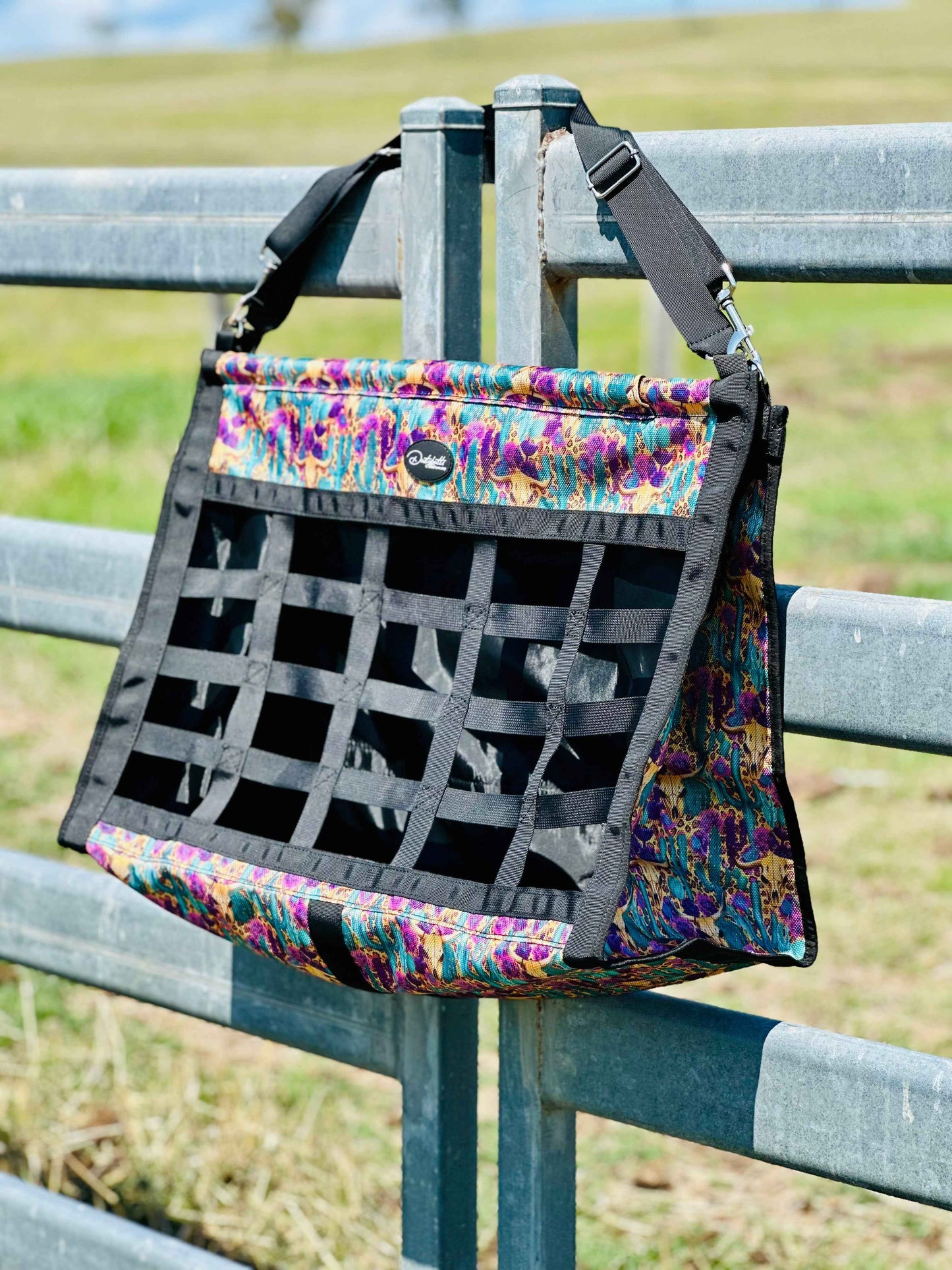 Dustybutts Top Load Hay Bag- Saguaro