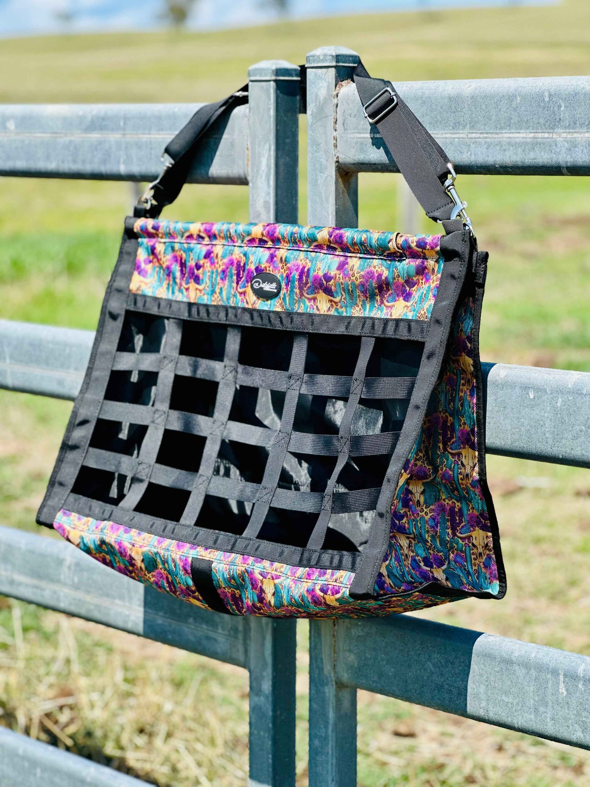 Dustybutts Top Load Hay Bag- Saguaro