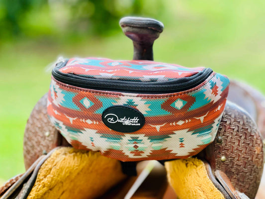 Dustybutts Cowgirl Carryall - Laredo