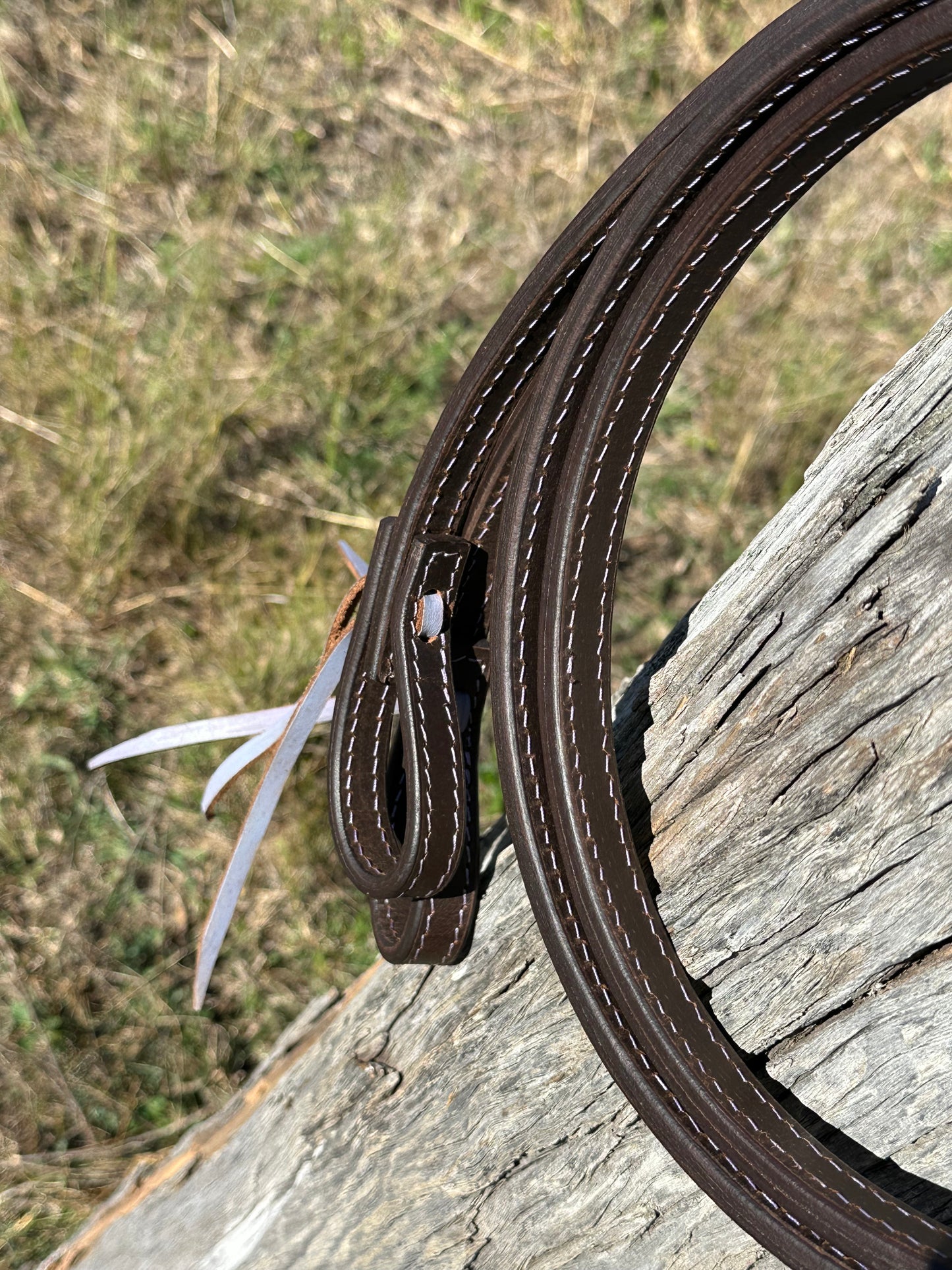 Dustybutts 5/8” Oiled Harness Leather Split Reins // Light Purple Stitching & Ties