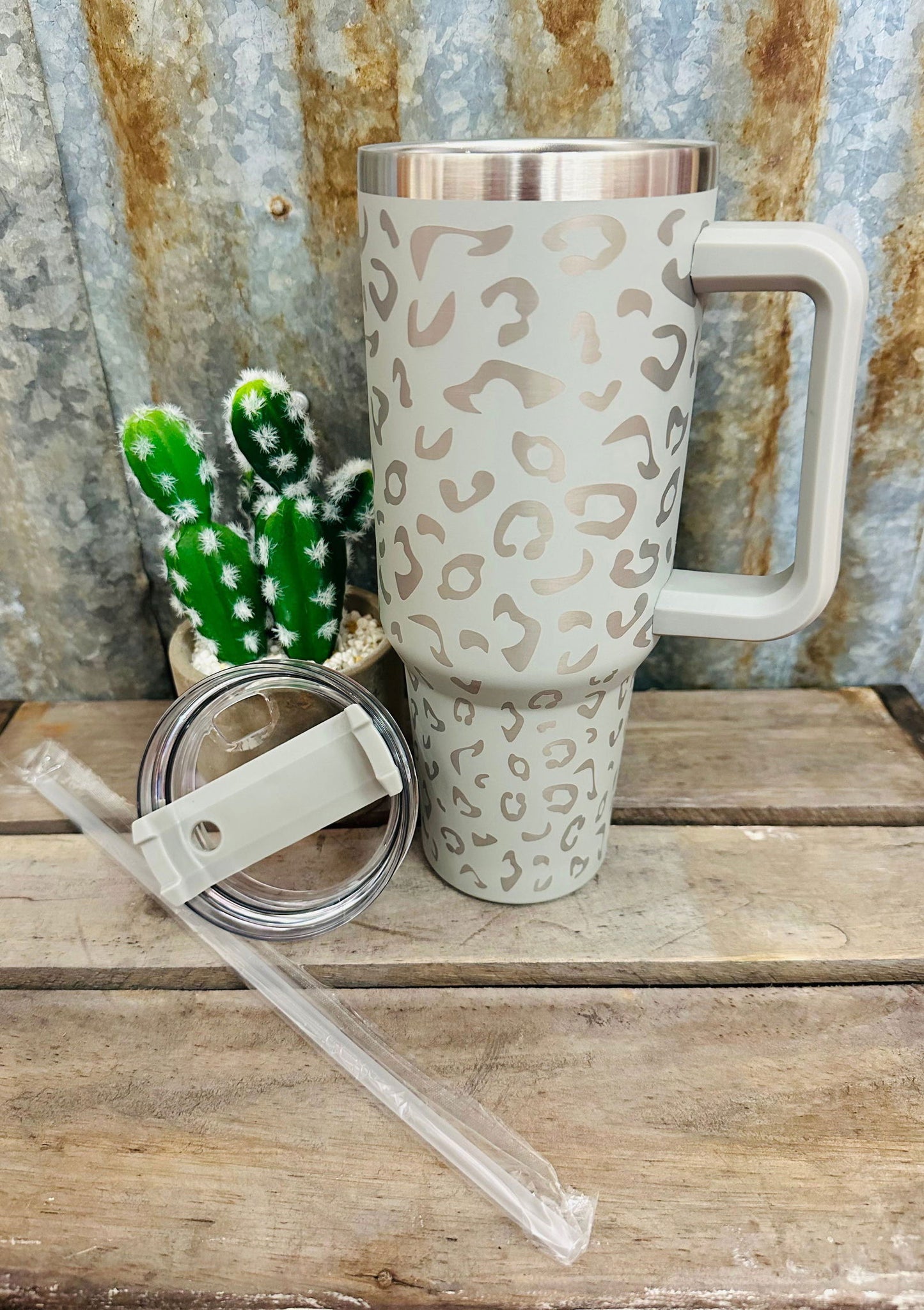 40oz Leopard Tumbler // Light Grey - Dustybutts Australia