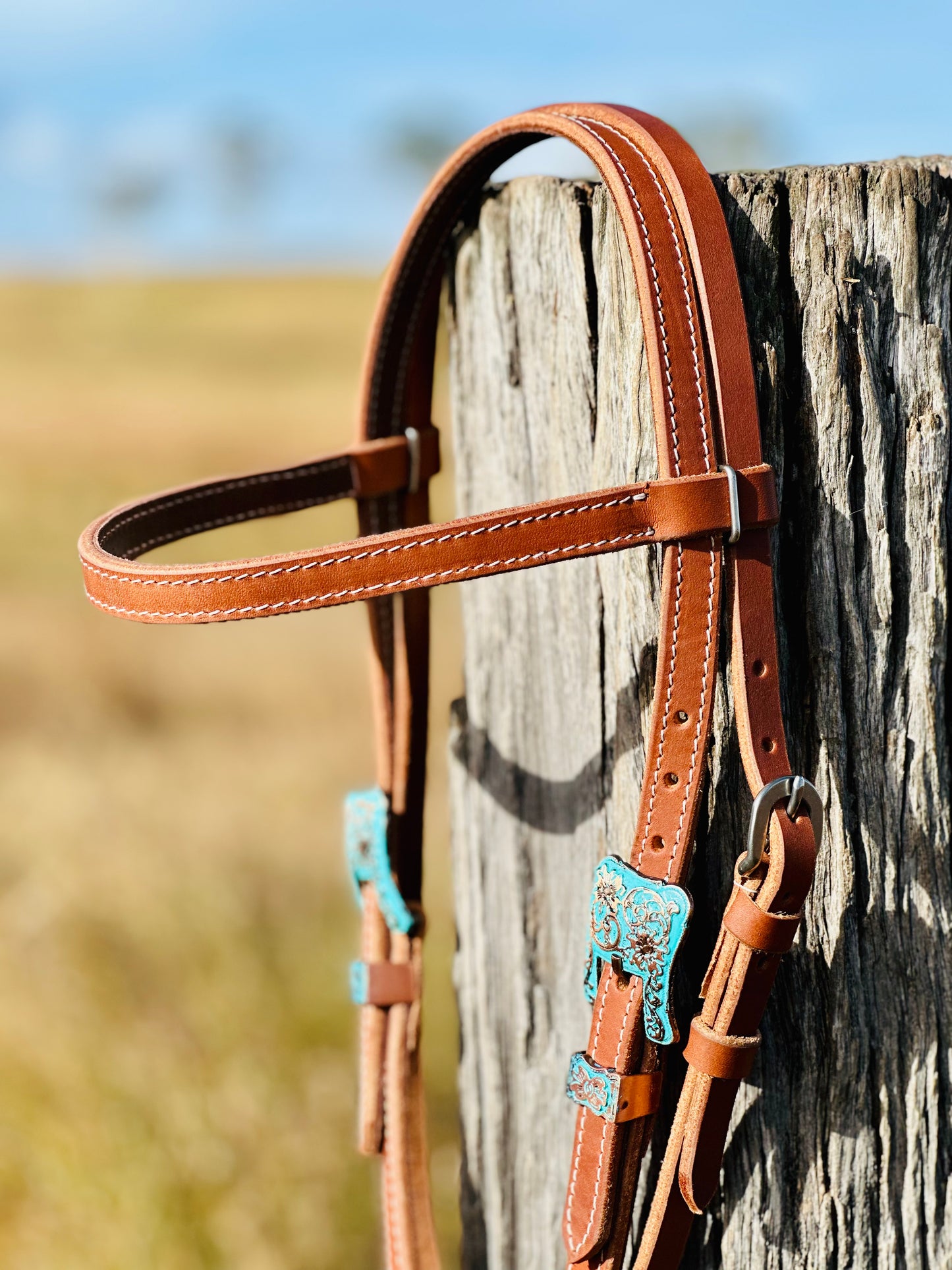 Dustybutts Browband Bridle With Antique Teal Floral Buckle Design// Medium Oil