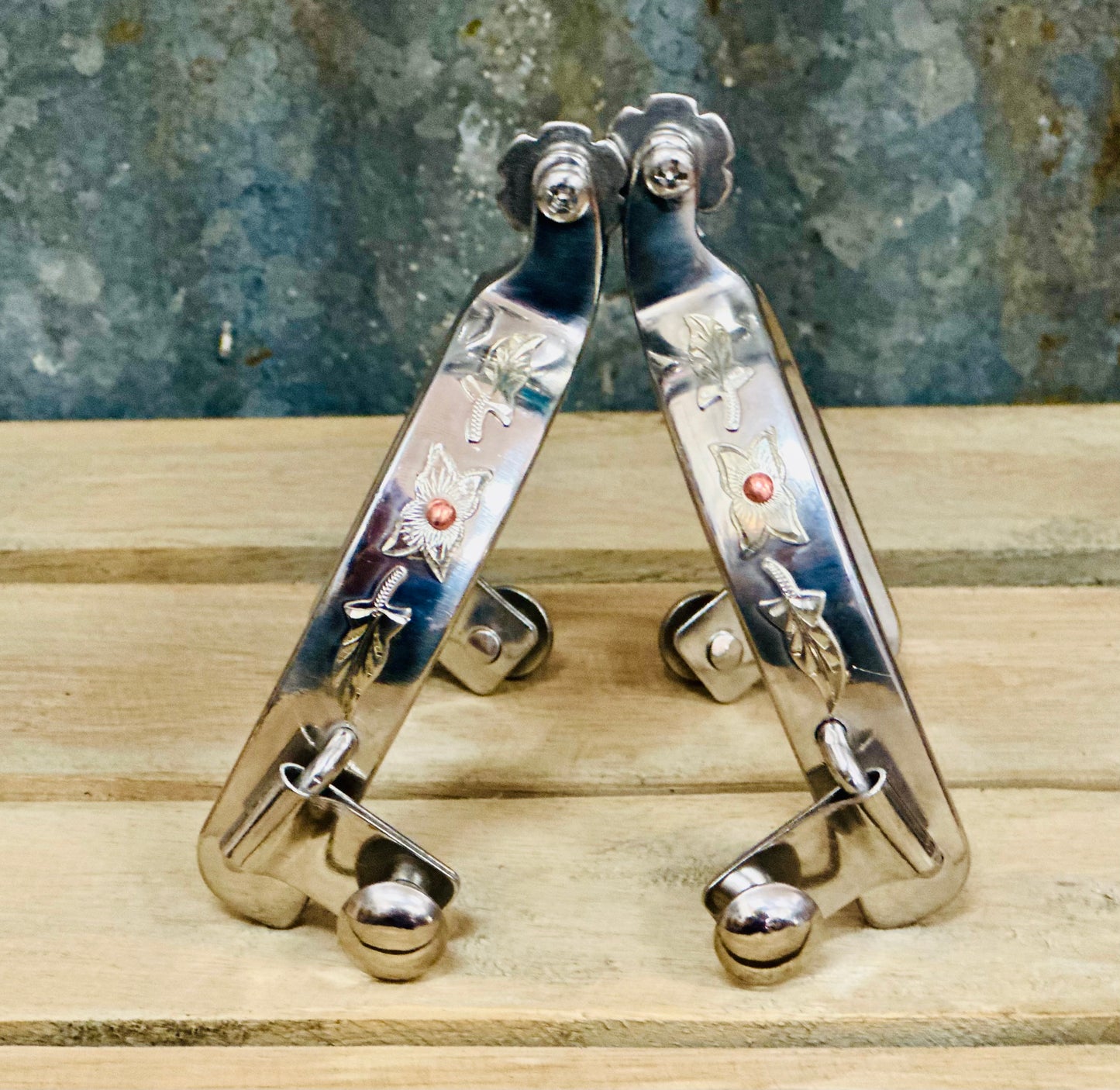 Ladies Stainless Steel Spurs With Leaf Overlay