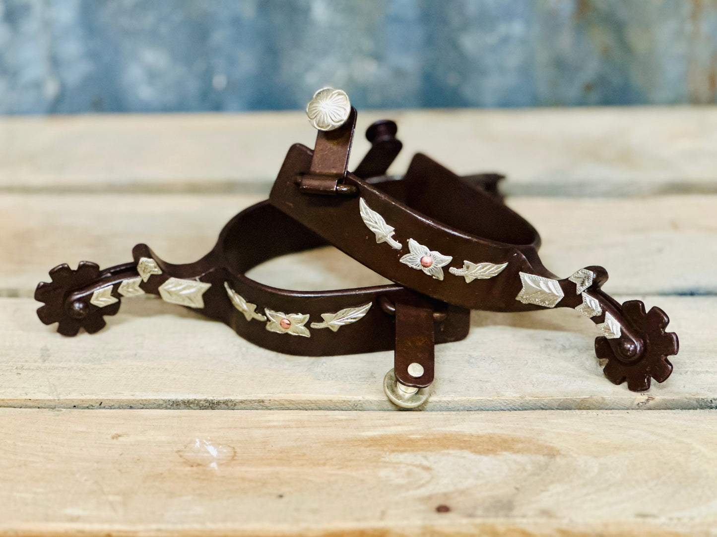 Antique Brown Engraved Spur with Silver Arrow Overlay