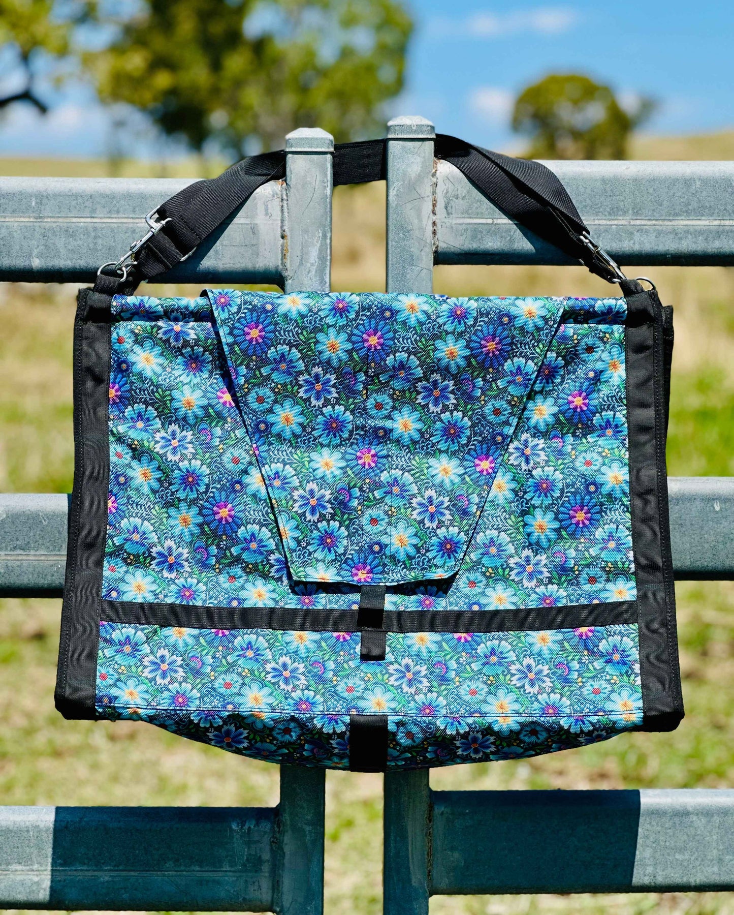 Dustybutts Top Load Hay Bag- Secret Garden