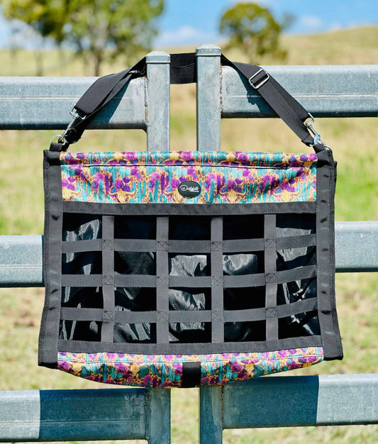 Dustybutts Top Load Hay Bag- Saguaro