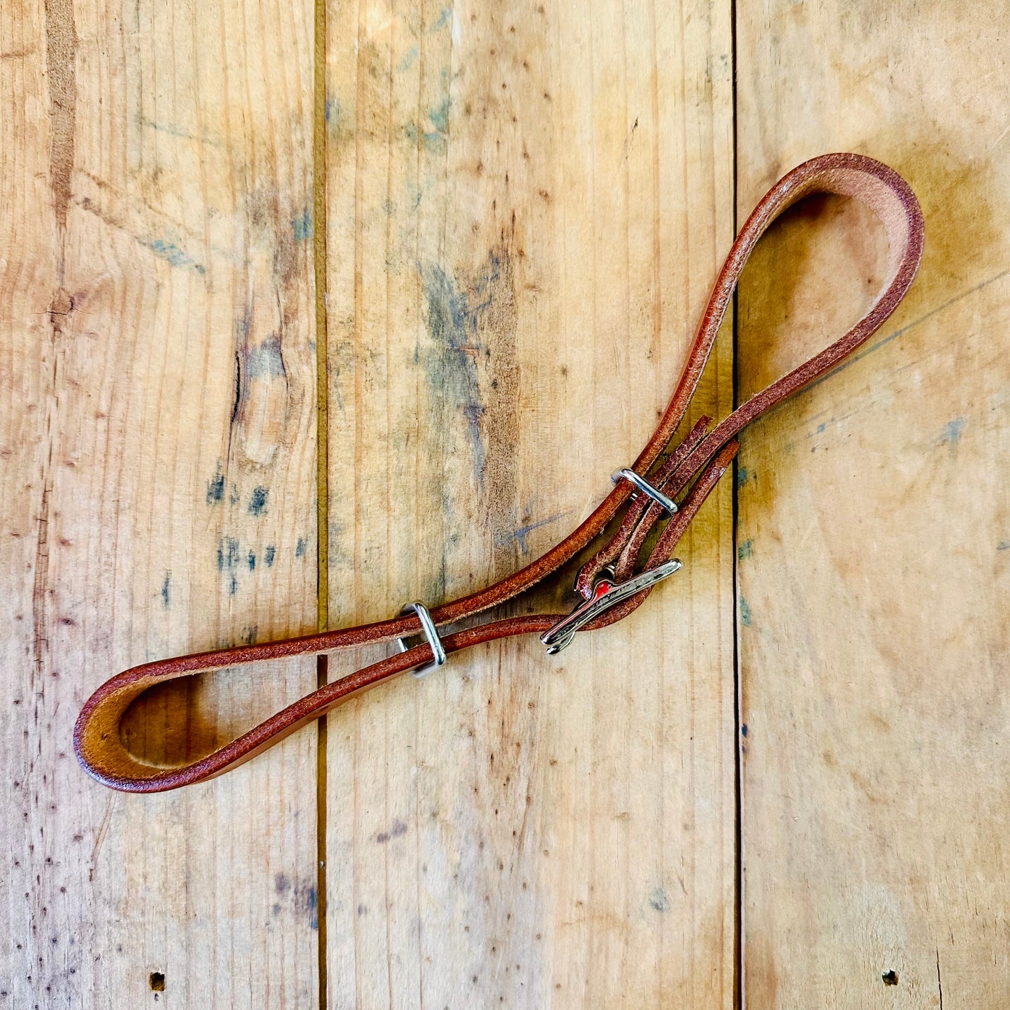 Oiled Leather Curb Strap // Medium Oil