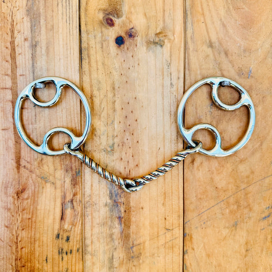 Dustybutts ‘Snapper’ Locked Snaffle Bit