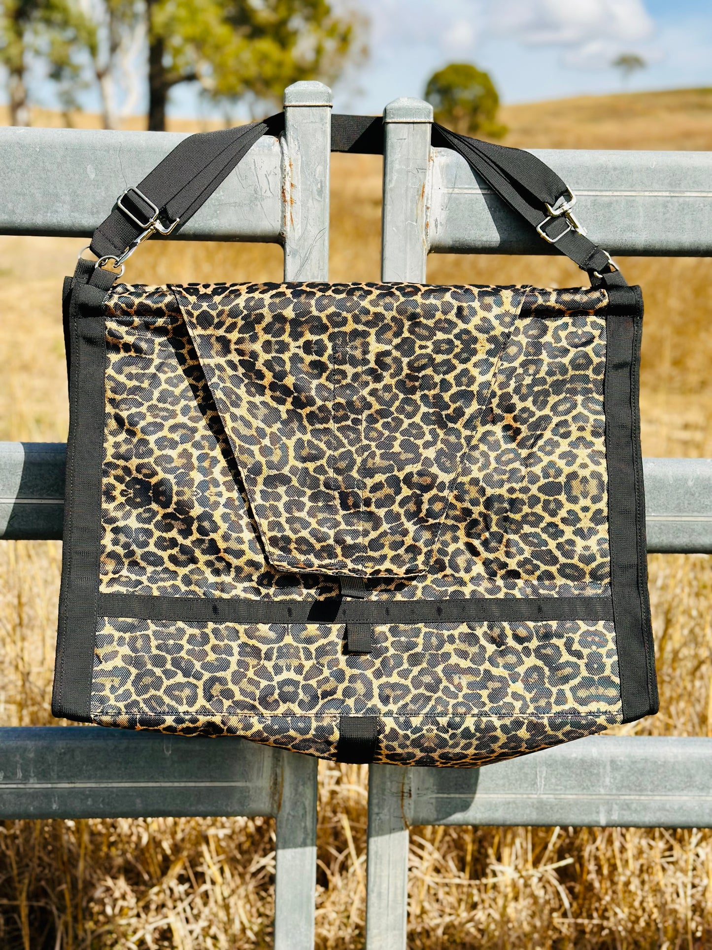 Introductory Price // Dustybutts Top Load Hay Bag- Leopard