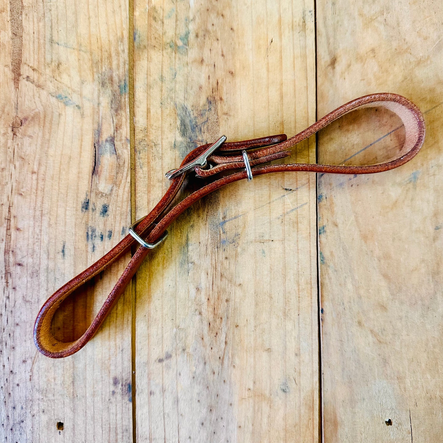 Oiled Leather Curb Strap // Medium Oil