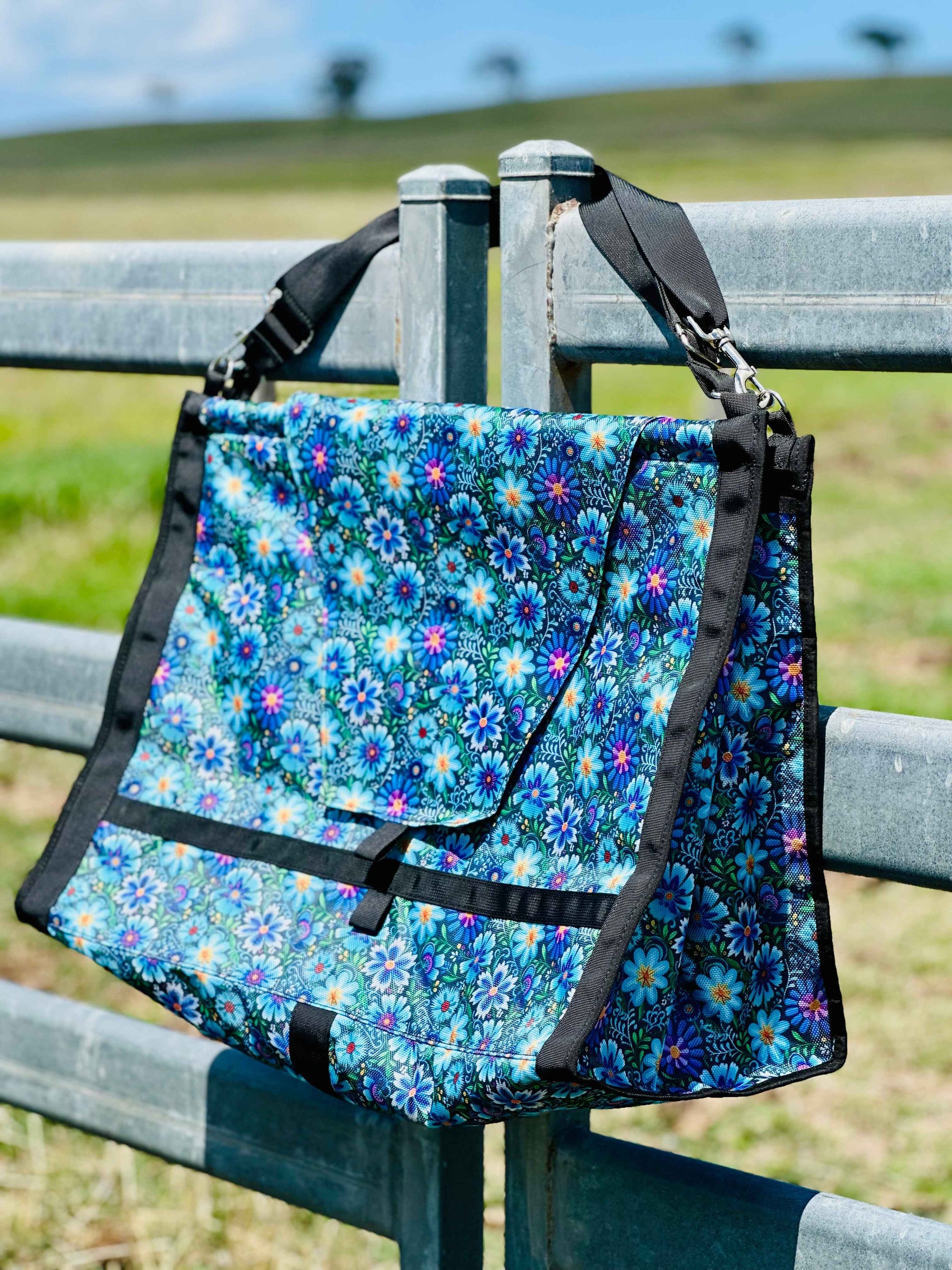 Dustybutts Top Load Hay Bag- Secret Garden