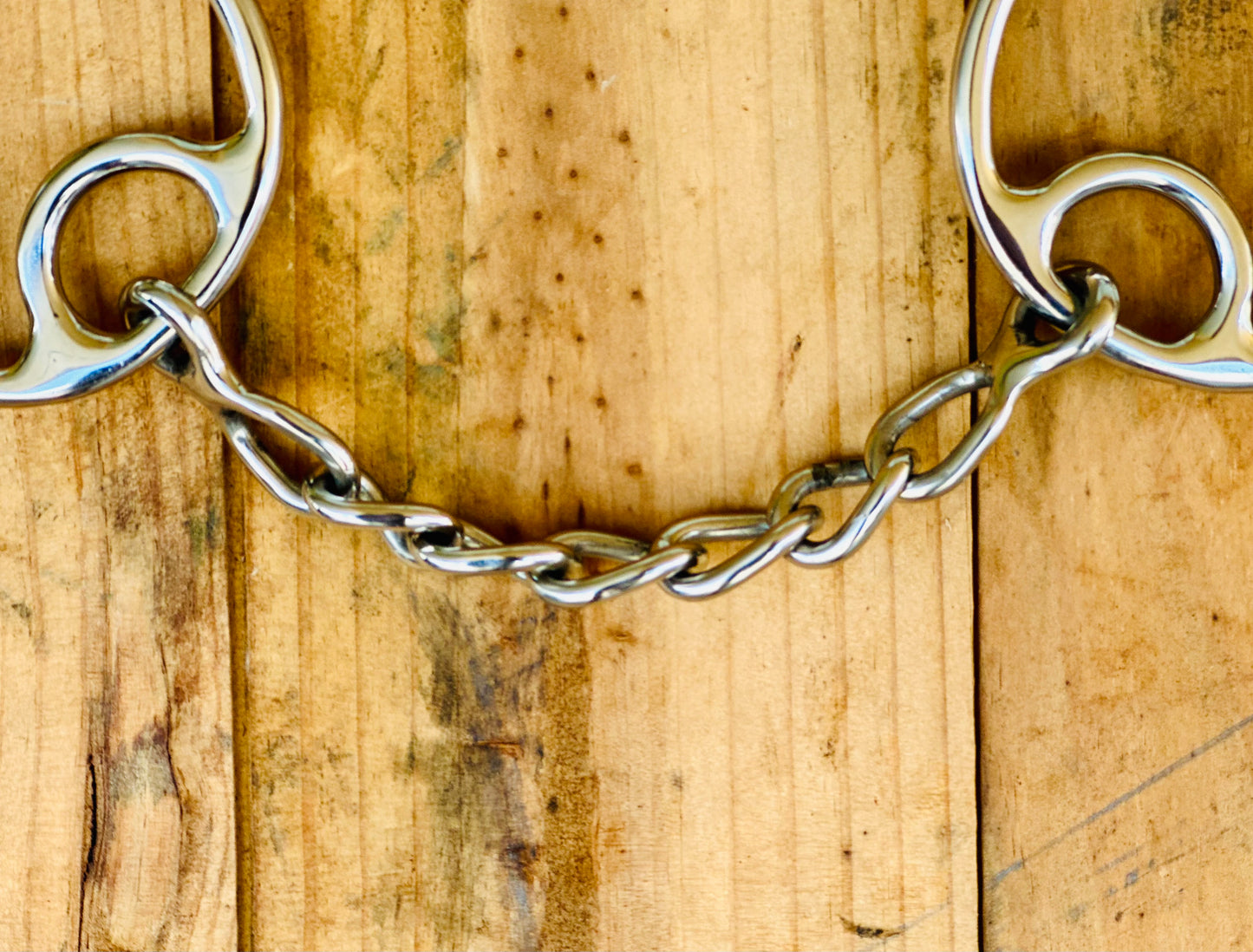 Dustybutts ‘Slick’ Locked Snaffle Bit