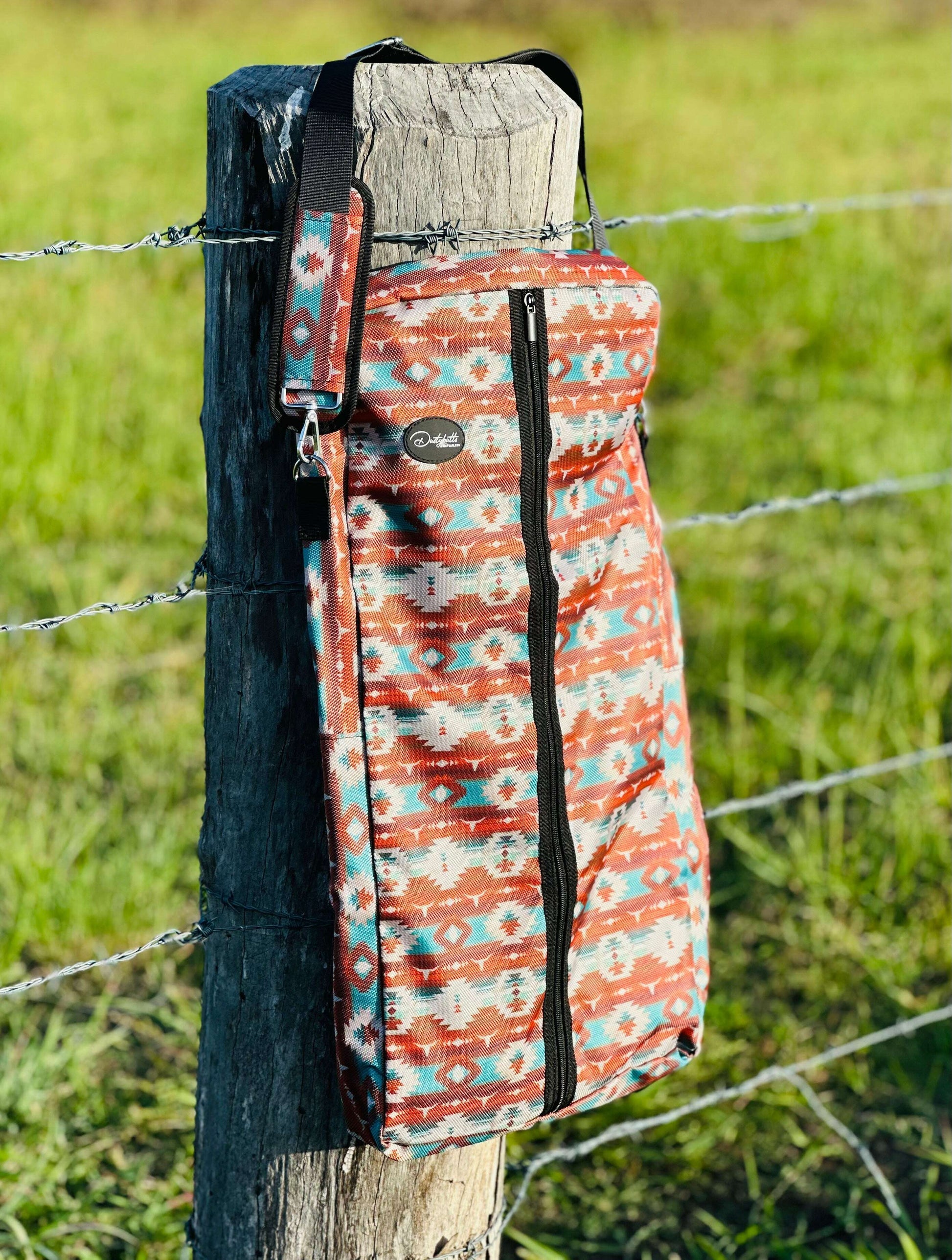 dustybutts-hanging-tack-bag-laredo-bags-totes-dustybutts-australia--35159673