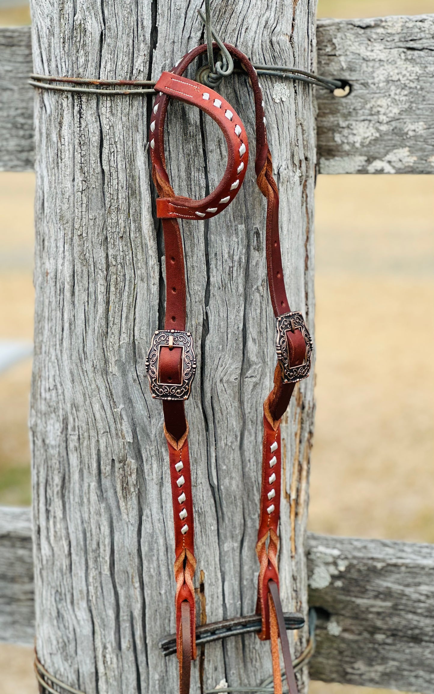 Harness Leather Buckstitch And Bloodknot One Eared Bridle - Metallic Silver