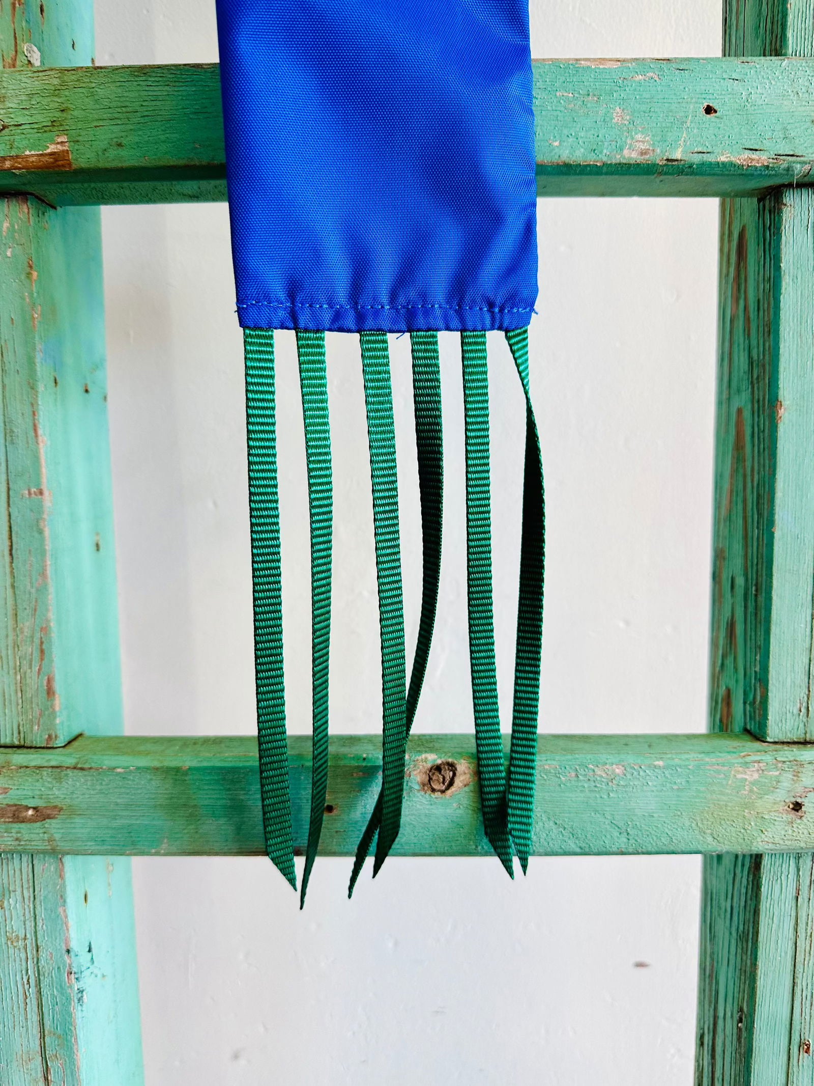 Blue Tail Bag With Green Whippers // Regular - Dustybutts Australia