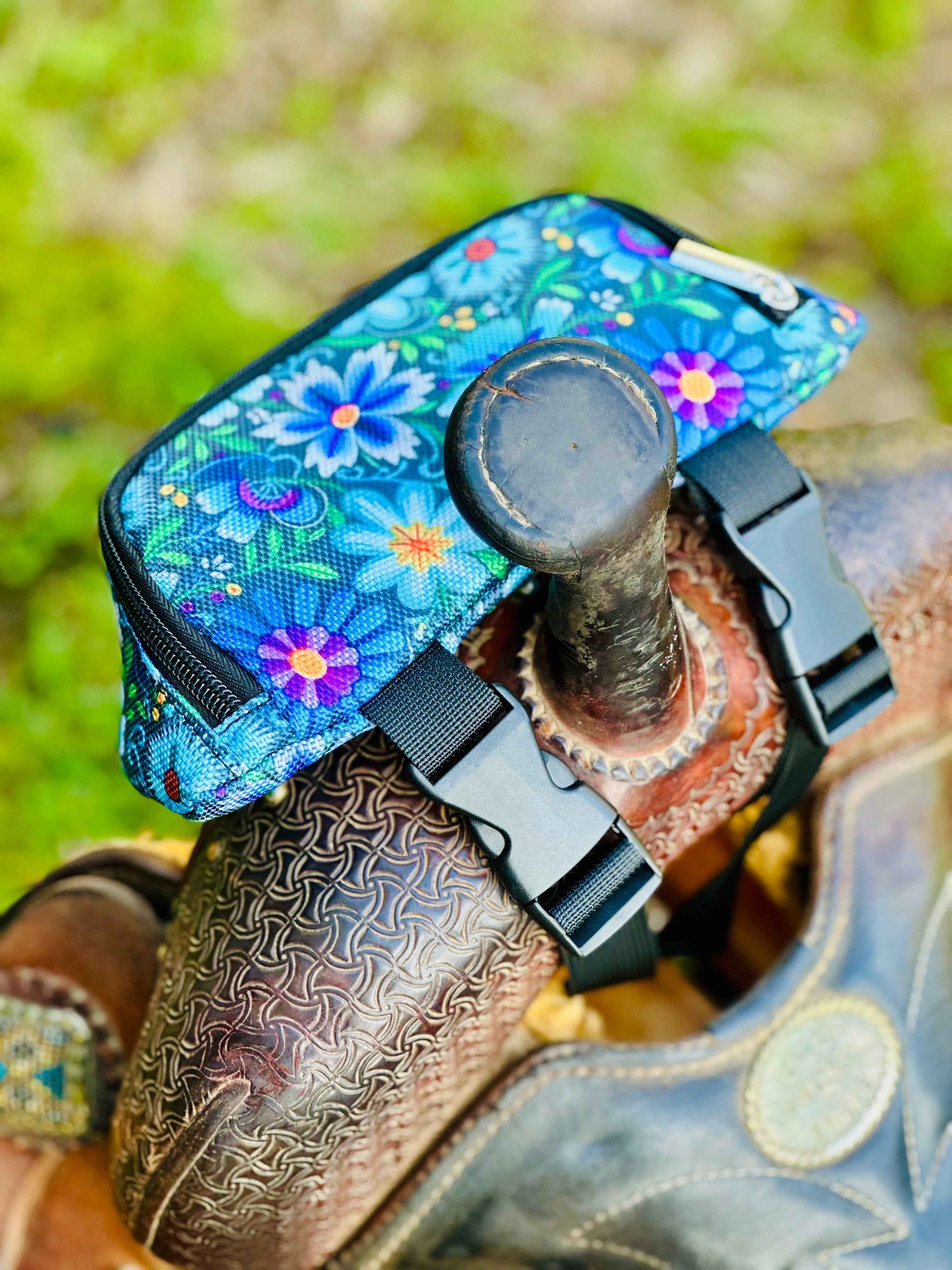 Dustybutts Cowgirl Carryall - Secret Garden