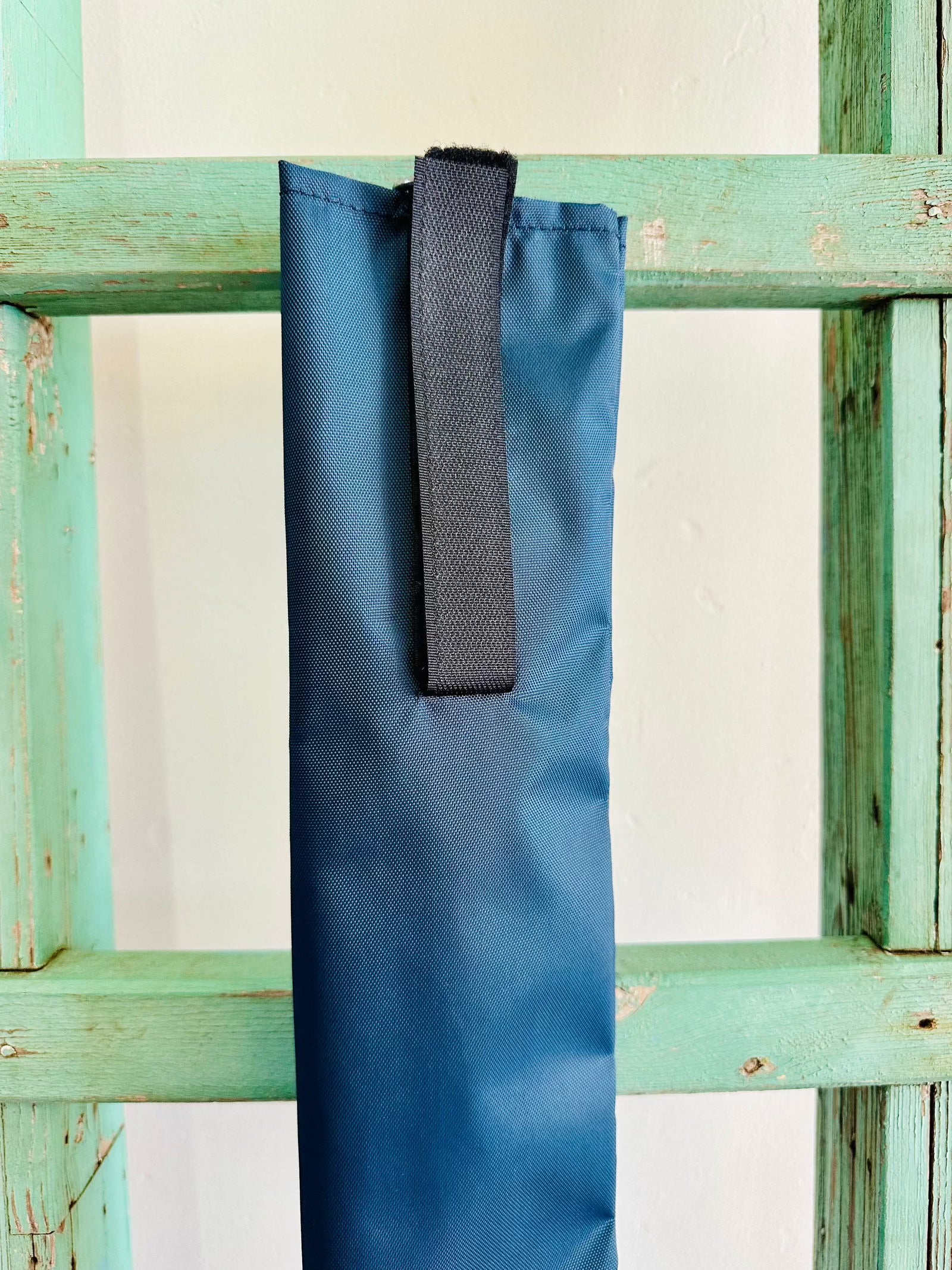 Dark Blue Tail Bag With Turquoise Whippers // Regular - Dustybutts Australia