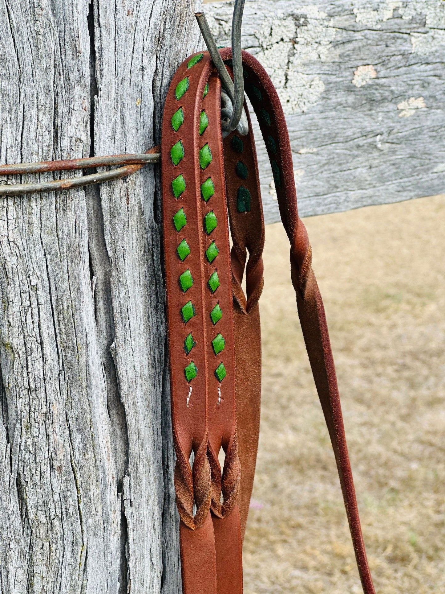 Dustybutts Harness Leather Buckstitch And Bloodknot Barrel Racing Reins - Green - Dustybutts Australia