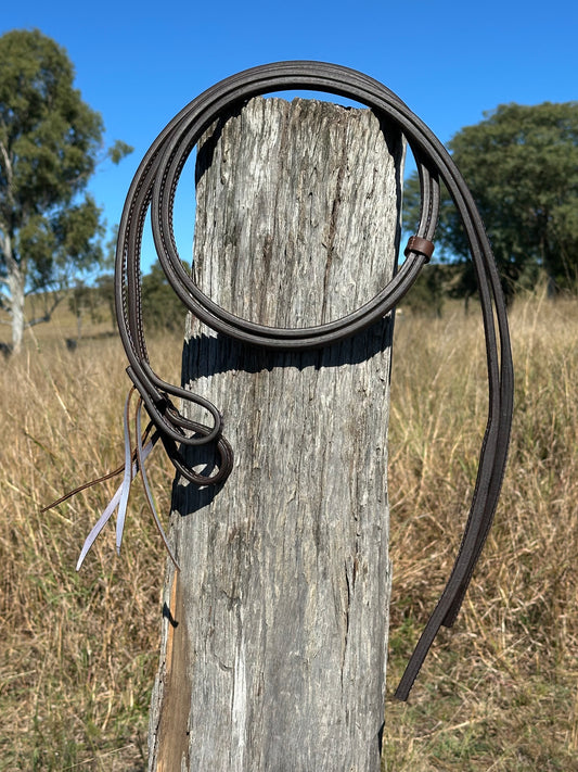 Dustybutts 5/8” Oiled Harness Leather Split Reins // Light Purple Stitching & Ties