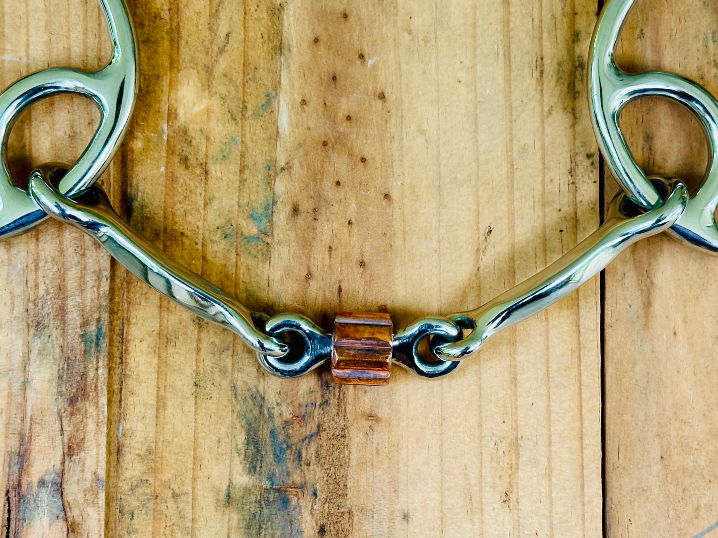 Dustybutts ‘Flint’ Locked Snaffle Bit