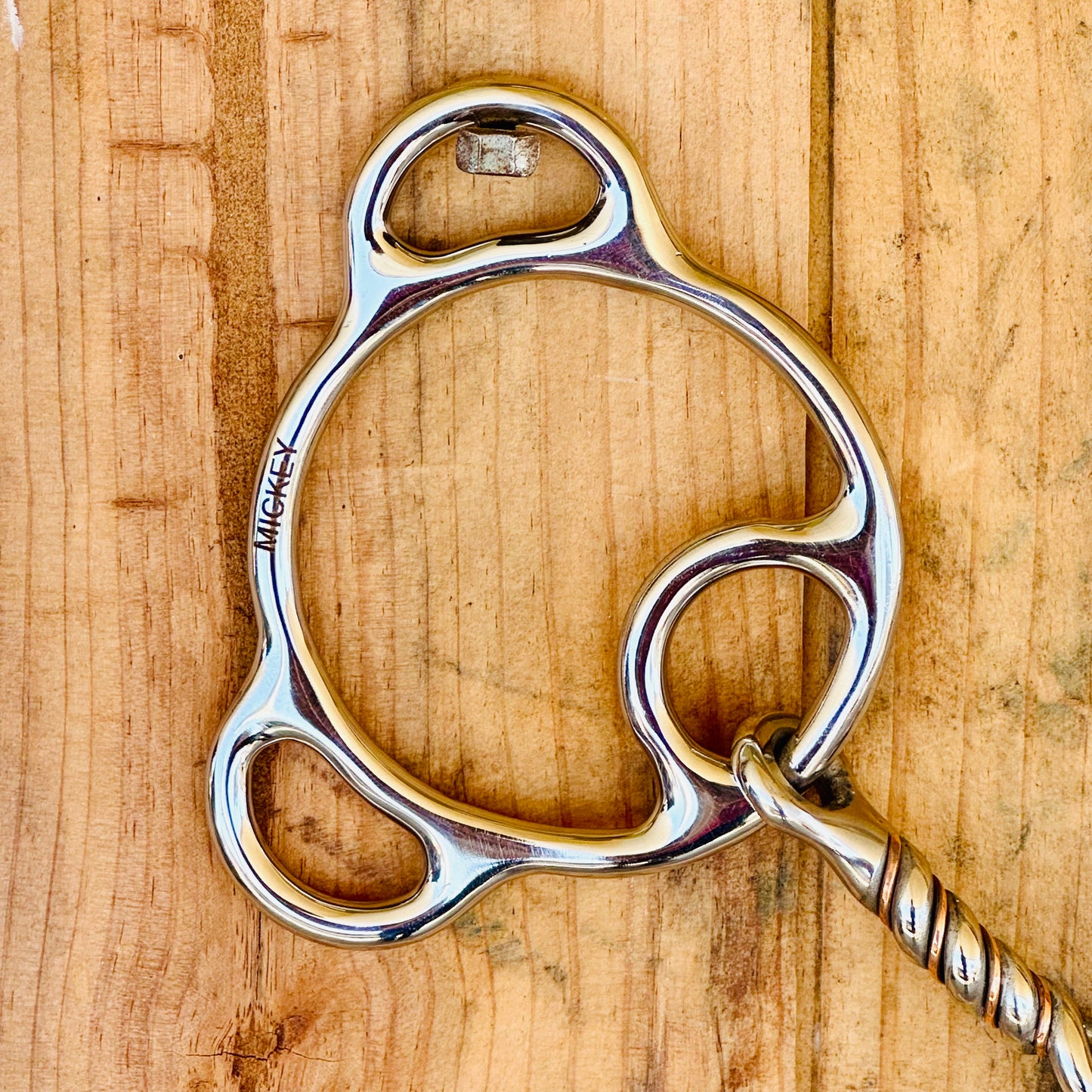 Dustybutts ‘Mickey’ Locked Snaffle Bit