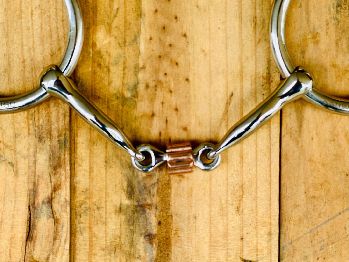 Dustybutts ‘Amigo’ Three Piece Smooth With Cricket Weighted Snaffle Bit
