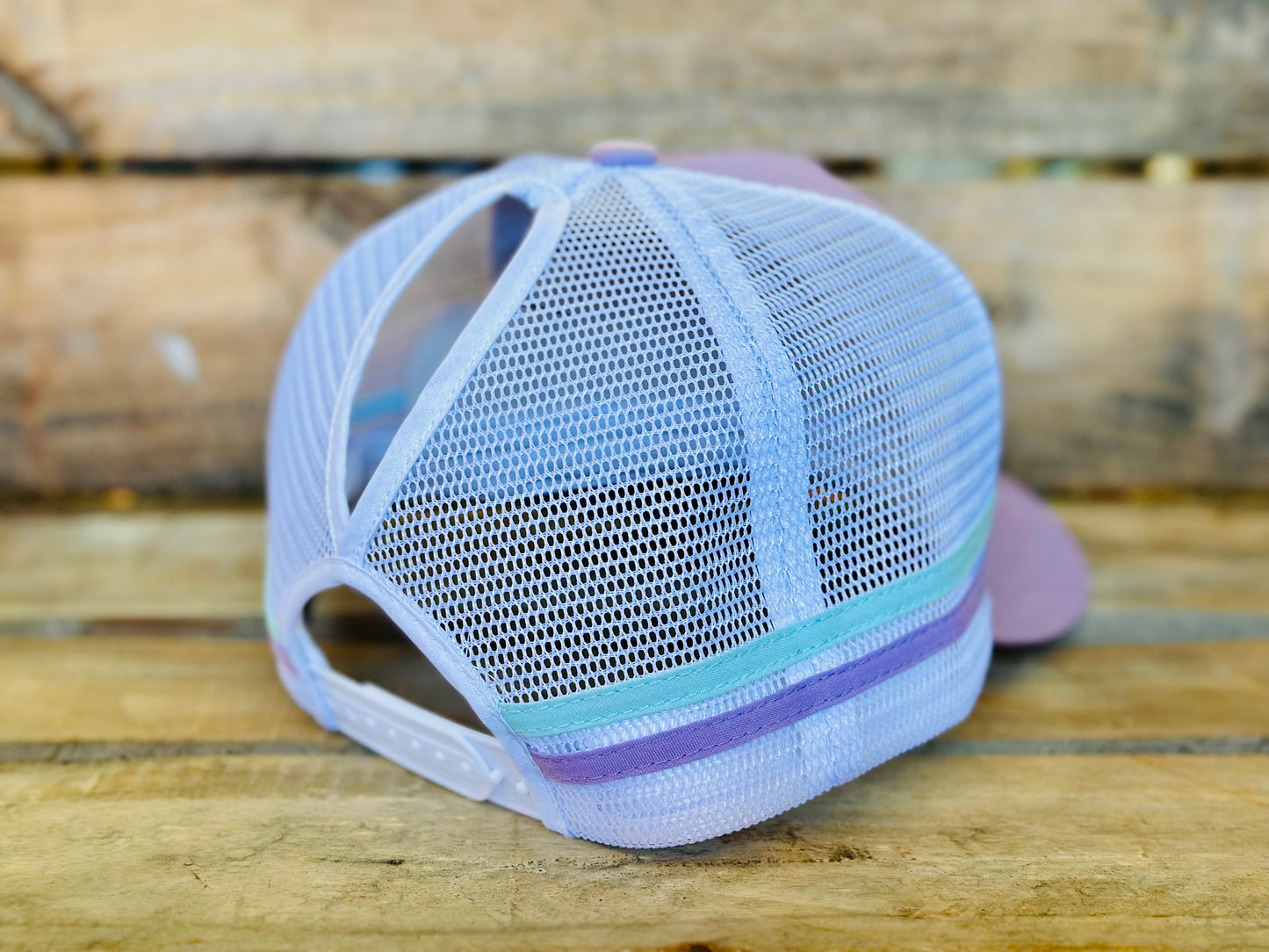 Dustybutts Trucker Cap // Ponytail // Lavender & White