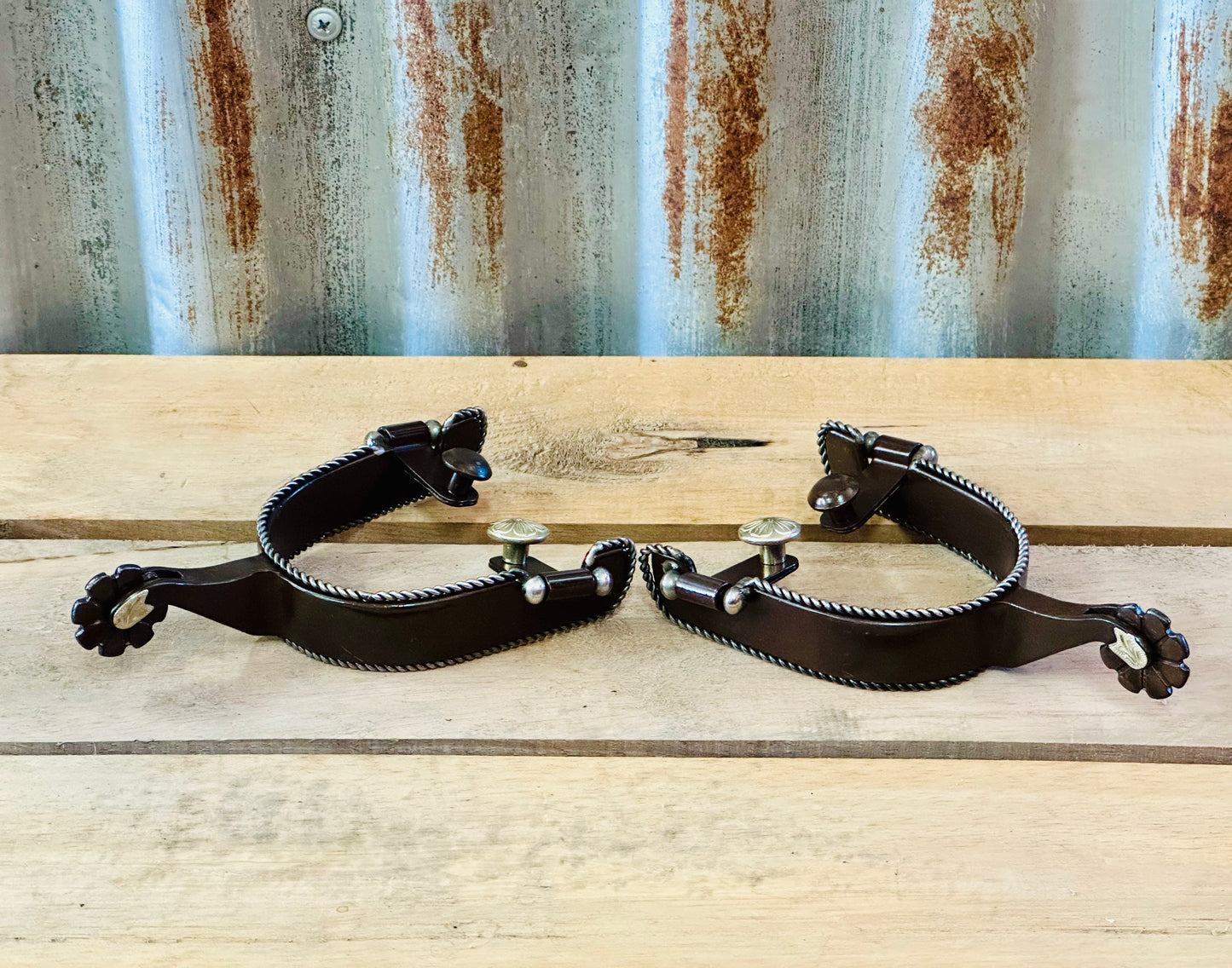 Brown Steel Spur With Twisted Border Design