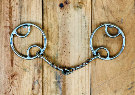 Dustybutts ‘Snapper’ Locked Snaffle Bit