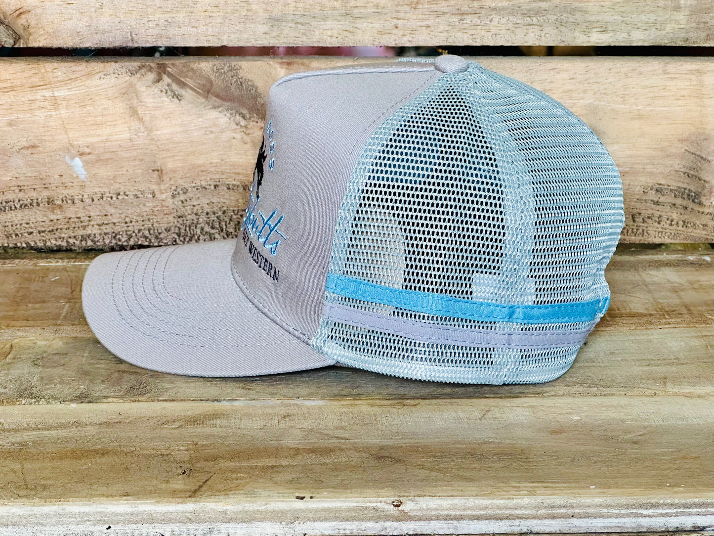 Dustybutts Trucker Cap // Light Grey & Blue